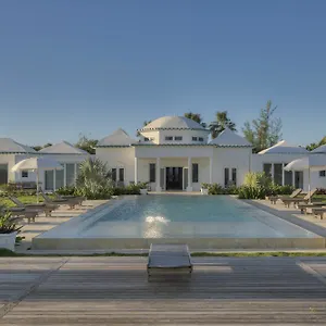Villa La Bougainvillea, Palmetto Point